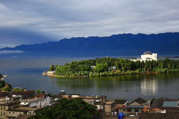 ��ɽ����